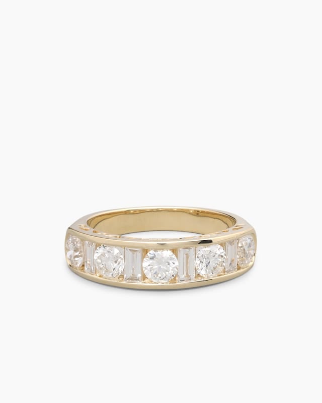 Glamorous Ring