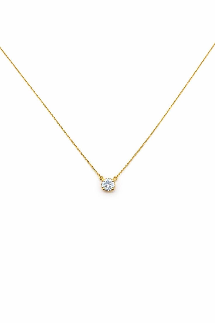 Elegant Gold-Tone Necklacee